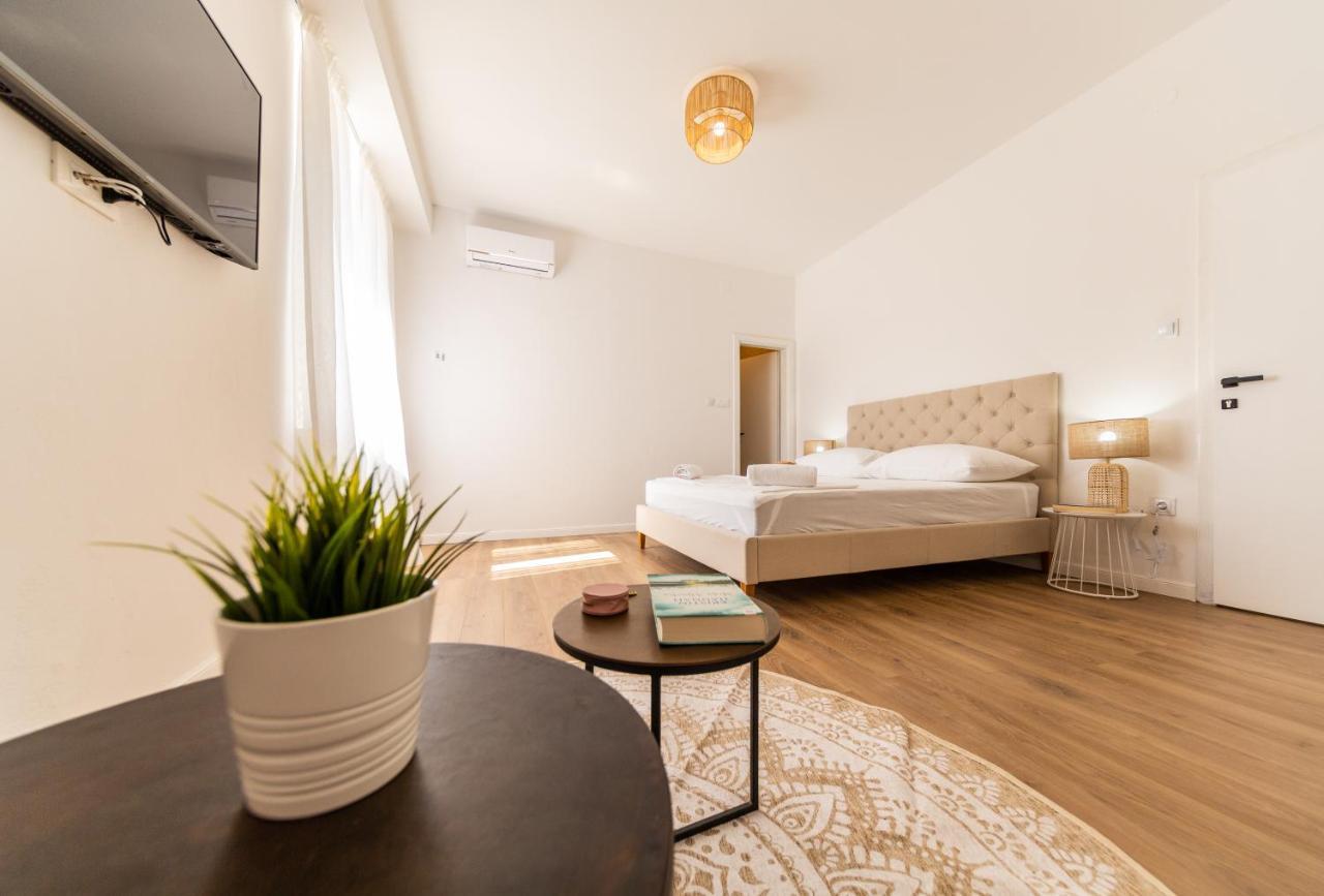 Central Seaside Residence 비스 외부 사진