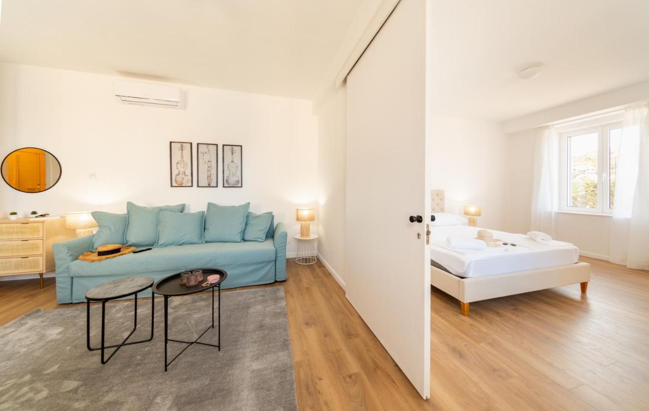 Central Seaside Residence 비스 외부 사진